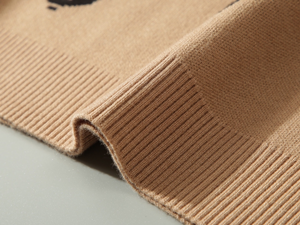 ブランドセーター全体デザイン